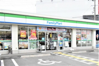 ファミリーマート寝屋川打上元町まで400m