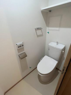 シンプルで使いやすいトイレです