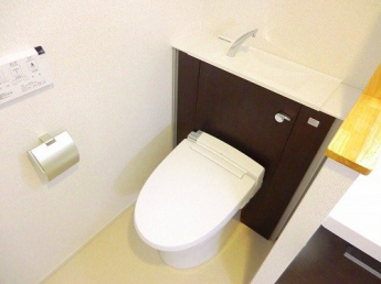 落ち着いたトイレです