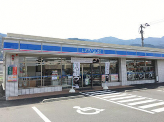 ローソン四国中央寒川町宮ノ前店まで271m