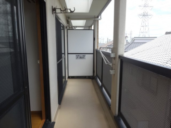 【バルコニー】