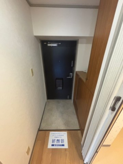 【玄関】