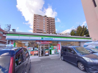 ファミリーマート東住吉南田辺店まで140m