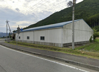 神崎郡神河町山田の倉庫の画像