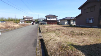 【前面道路含む現地写真】