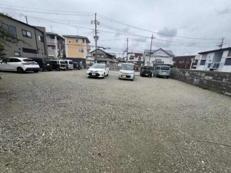 堺市西区上野芝町１丁の駐車場の画像