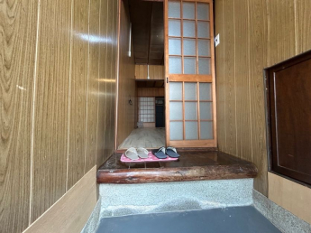 【玄関】