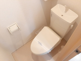 落ち着いたトイレです