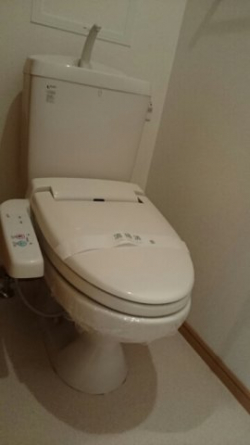 シンプルで使いやすいトイレです