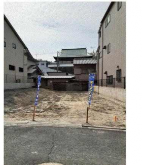 更地　整形地　建築条件なし売り土地　土地間口広々１１．６ｍあ