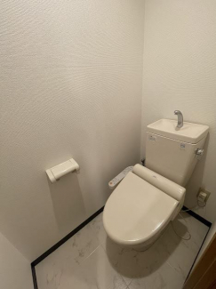 シンプルで使いやすいトイレです