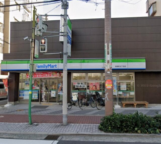 ファミリーマート阪南町五丁目店まで90m