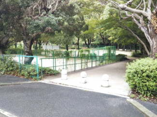 桜ケ丘中央児童公園/約240ｍ(徒歩3分)