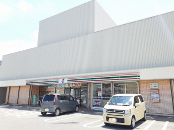 セブンイレブン大津月輪店まで400m