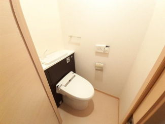 落ち着いたトイレです