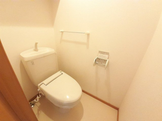 シンプルで使いやすいトイレです