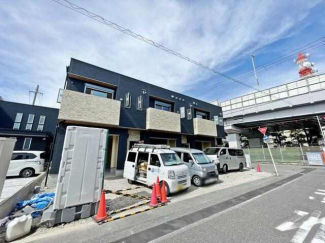 御崎５丁目　２階建５４．９５㎡　電動シャッター有　住ノ江駅約９分の画像