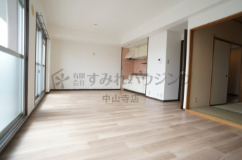 【居間・リビング】