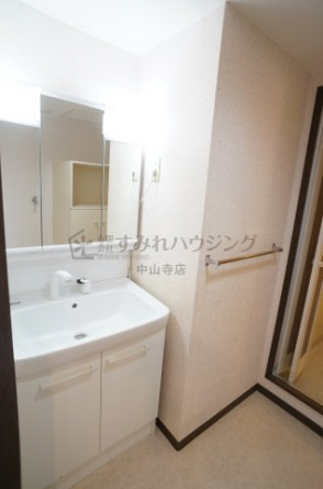 【洗面所】
