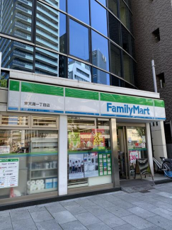 ファミリーマート東天満一丁目店まで321m