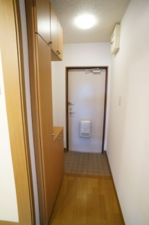 参考、同建物・反転間取りの号室