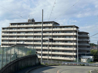 泉南郡熊取町七山東の中古マンションの画像