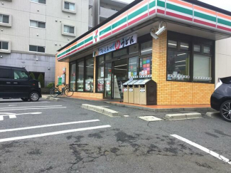 【セブンイレブン堺深井沢町店】まで186m