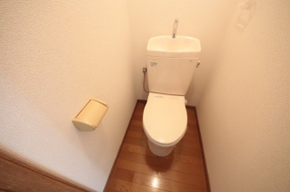 シンプルで使いやすいトイレです