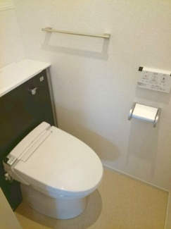 コンパクトで使いやすいトイレです