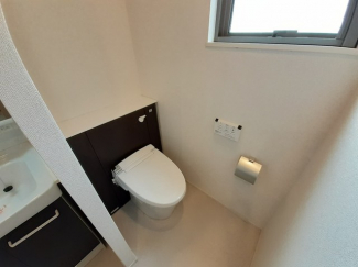 シンプルで使いやすいトイレです