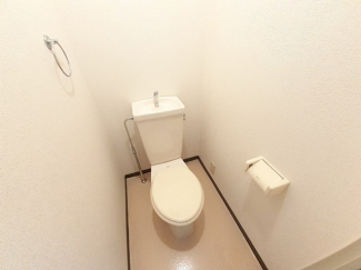 落ち着いたトイレです