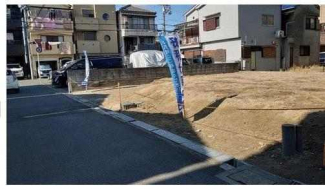 更地　整形地　建築条件なし売り土地　土地間口　広々約１２．７