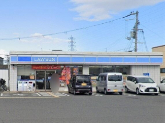 ローソン堺堀上町店まで614m