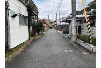 本物件前面道路写真です。西側より東方向に撮影したものです。