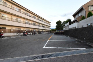 泉南郡熊取町朝代西３丁目のマンションの画像