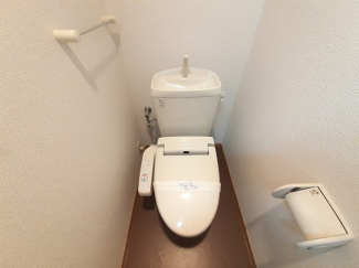 ゆったりとした空間のトイレです