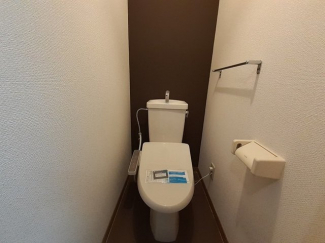 清潔感のあるトイレです