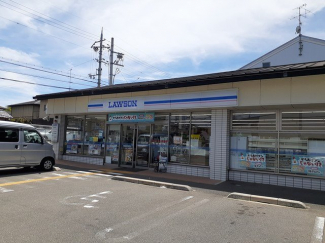 ローソン　大宮西小野堀町店まで290m