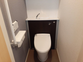 ゆったりとした空間のトイレです