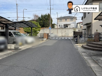 前面道路です。