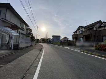 前面道路です。