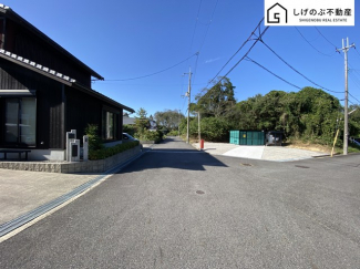 前面道路です。