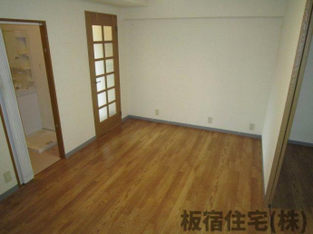 ソフィア板宿の画像