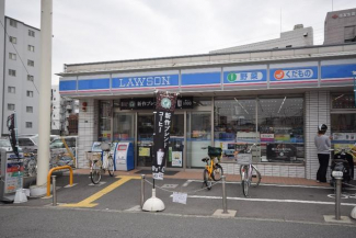 ローソン藤井寺岡一丁目店まで222m