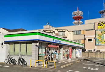 ファミリーマート八尾光南町店まで407m