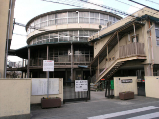 八尾市立曙川中学校まで160m