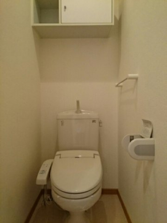 落ち着いたトイレです