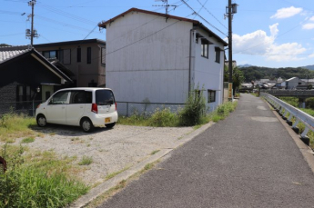 １階作業場２階は居間の画像