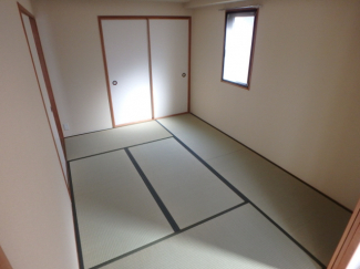 自然と笑顔の増える明るいお部屋です