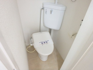 落ち着いたトイレです